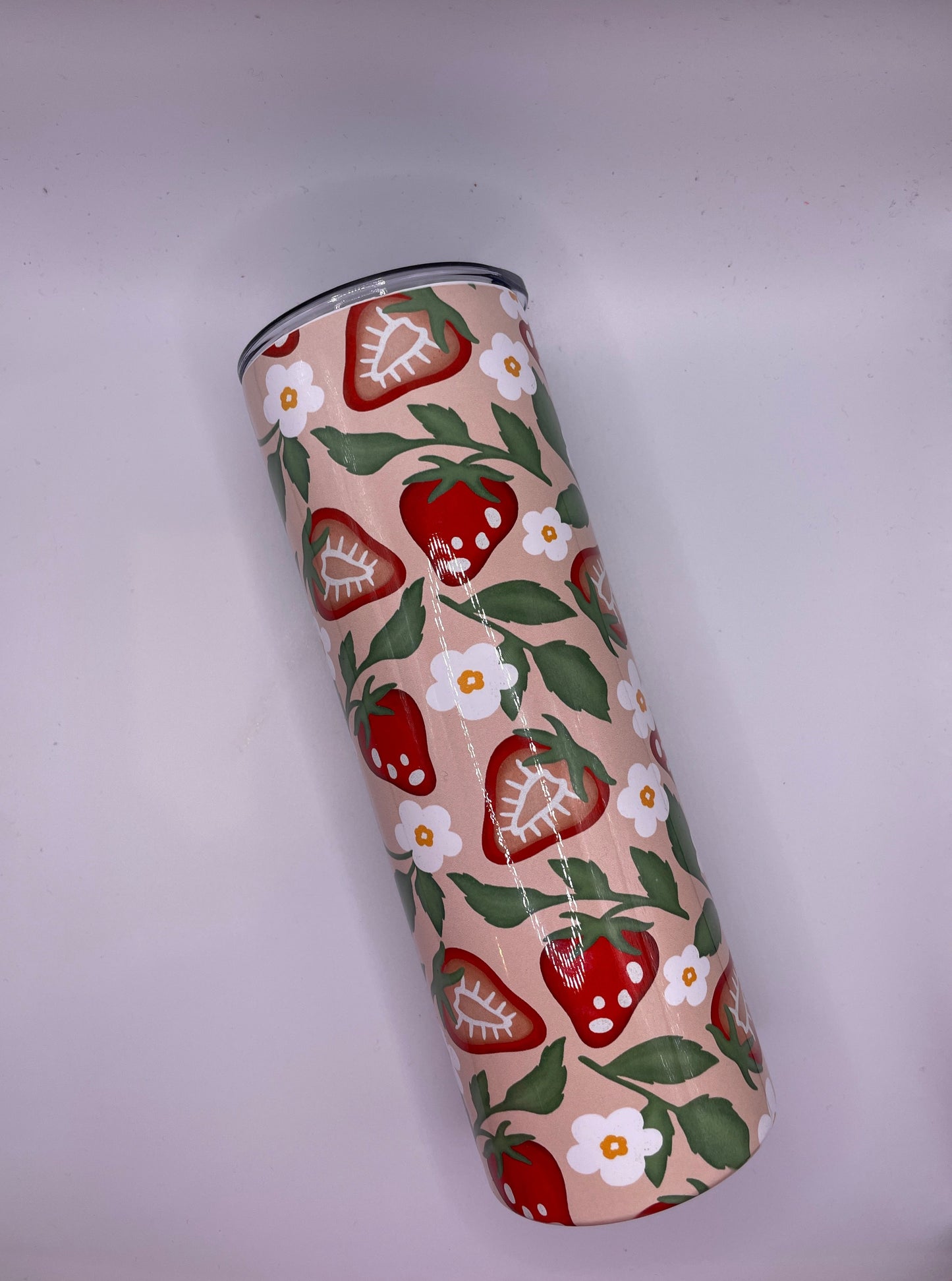 20oz Tumbler - Strawberries