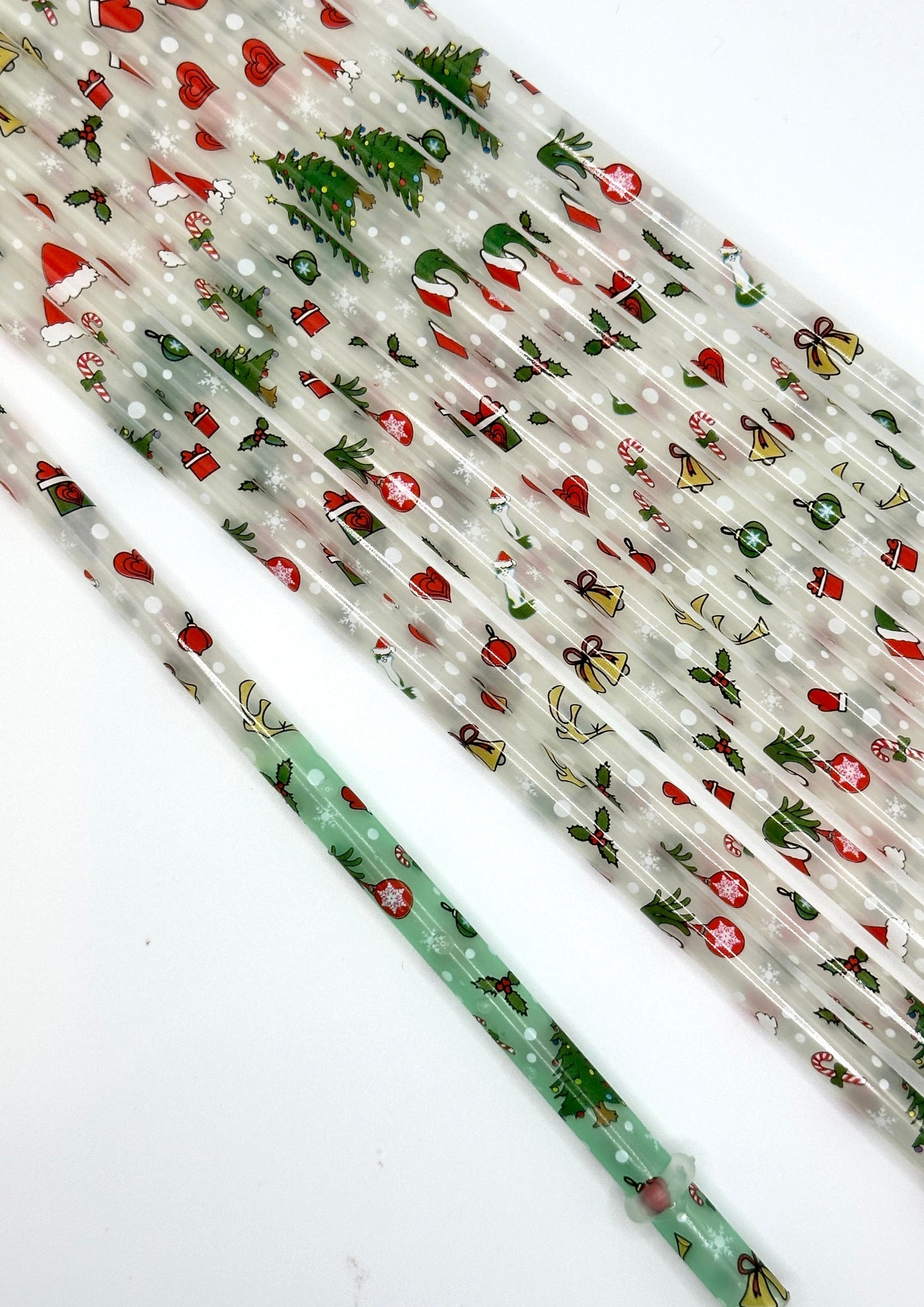 10" Christmas Reusable Plastic Straws (Colour Changing Clear to Green)