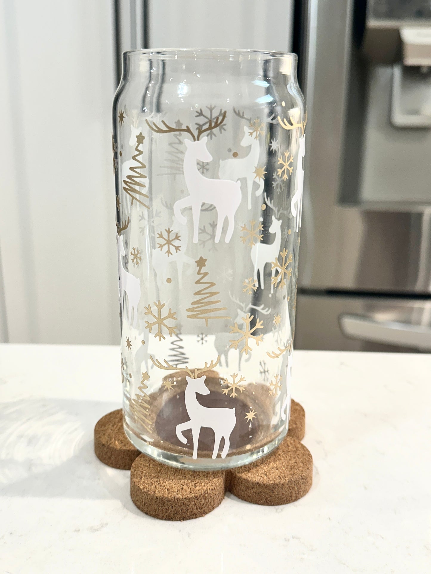20oz Libbey Can Glass - Pink and Gold Reindeer (Cold Colour Changing)