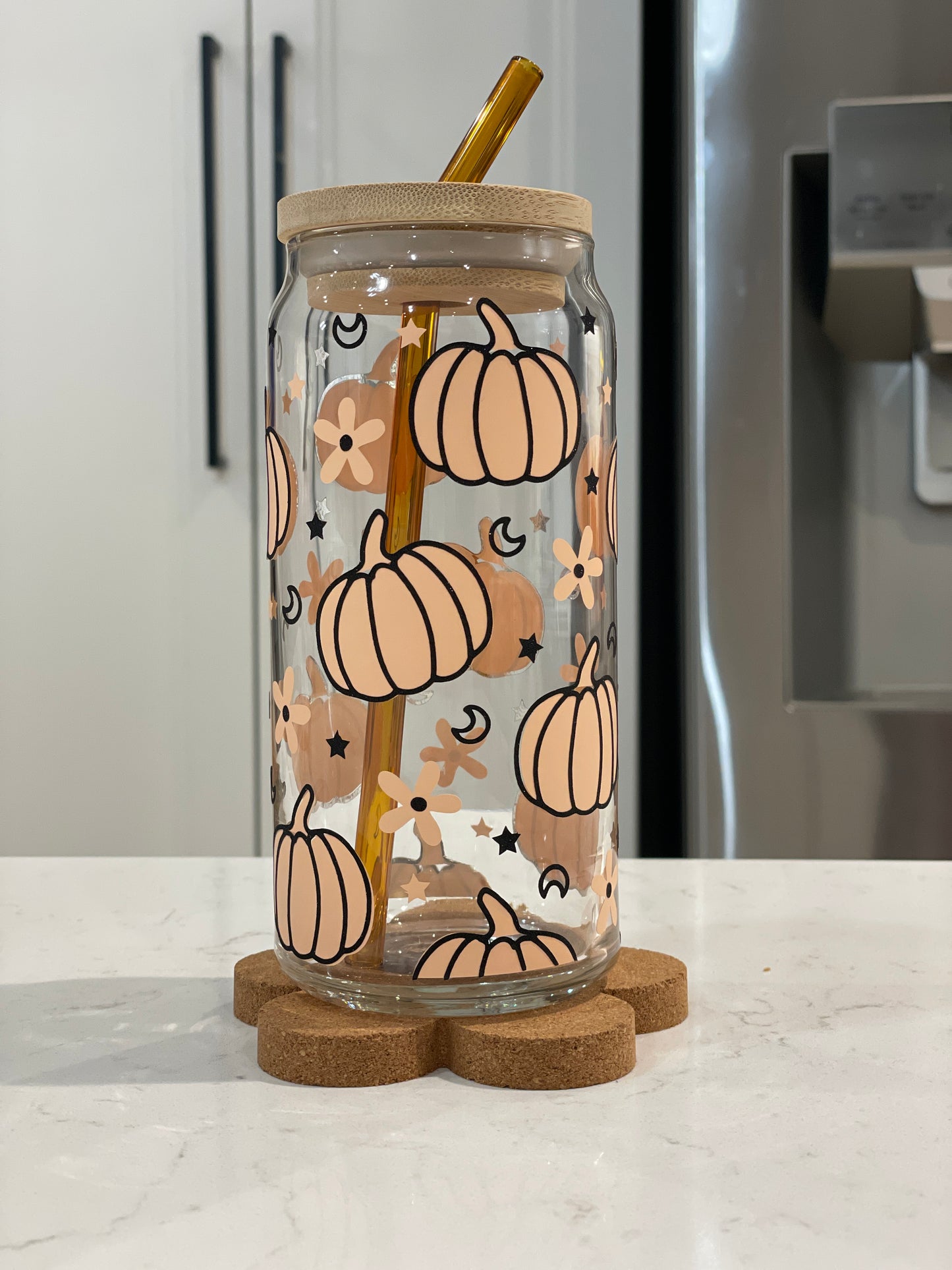 20 oz Libbey Glass - Retro Pumpkins