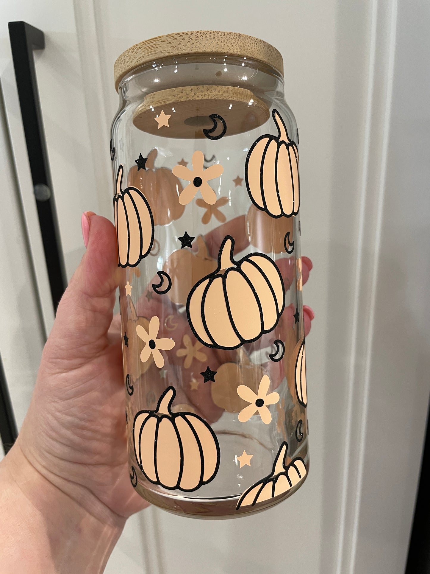 20 oz Libbey Glass - Retro Pumpkins