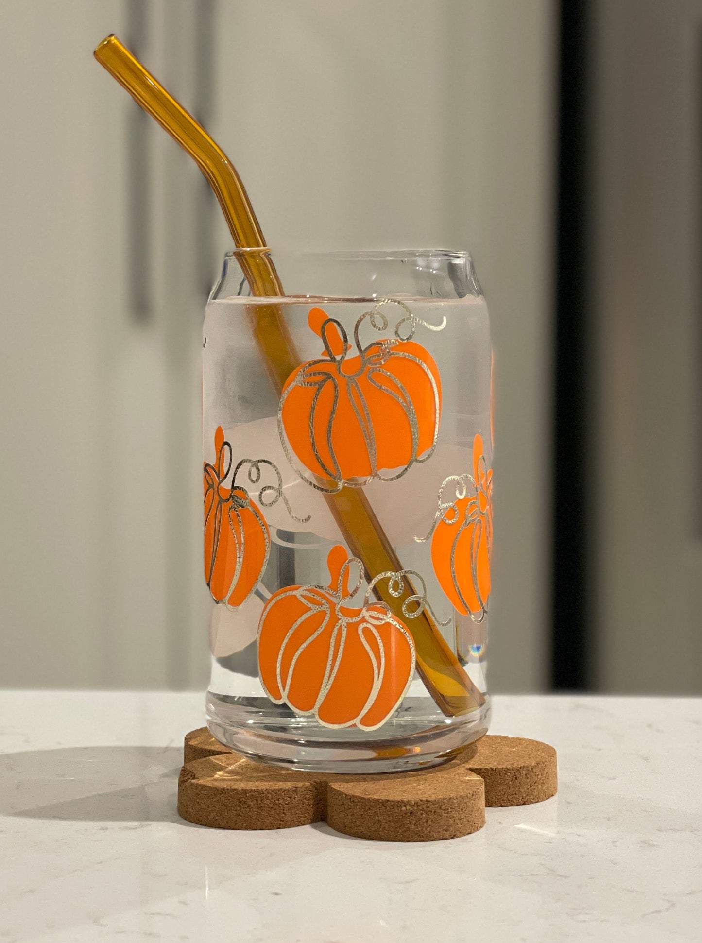16oz Can Glass - Colour Changing Pumpkins