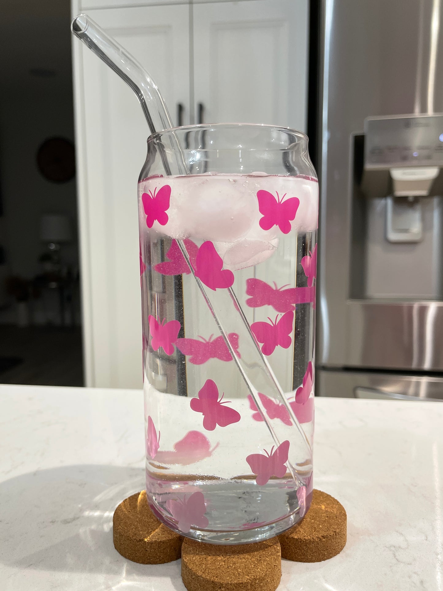 20oz Libbey Glass - Cold Colour Changing Tiny Butterflies