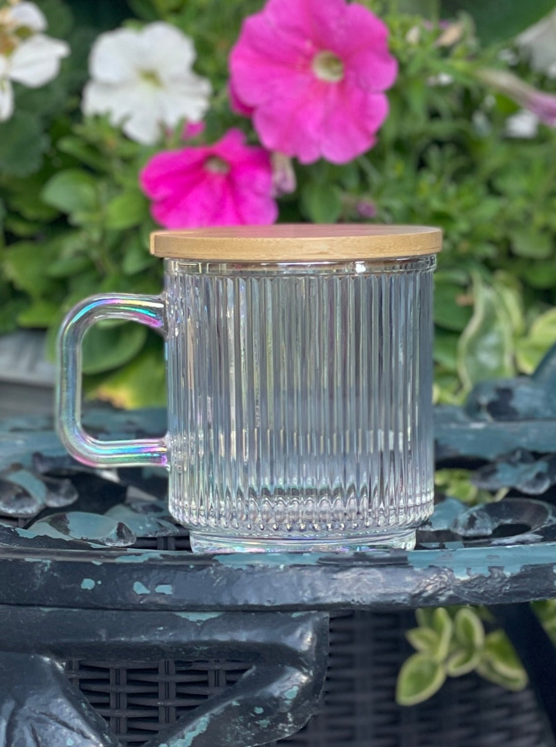 Iridescent Glass Coffee Cup with Bamboo Lid