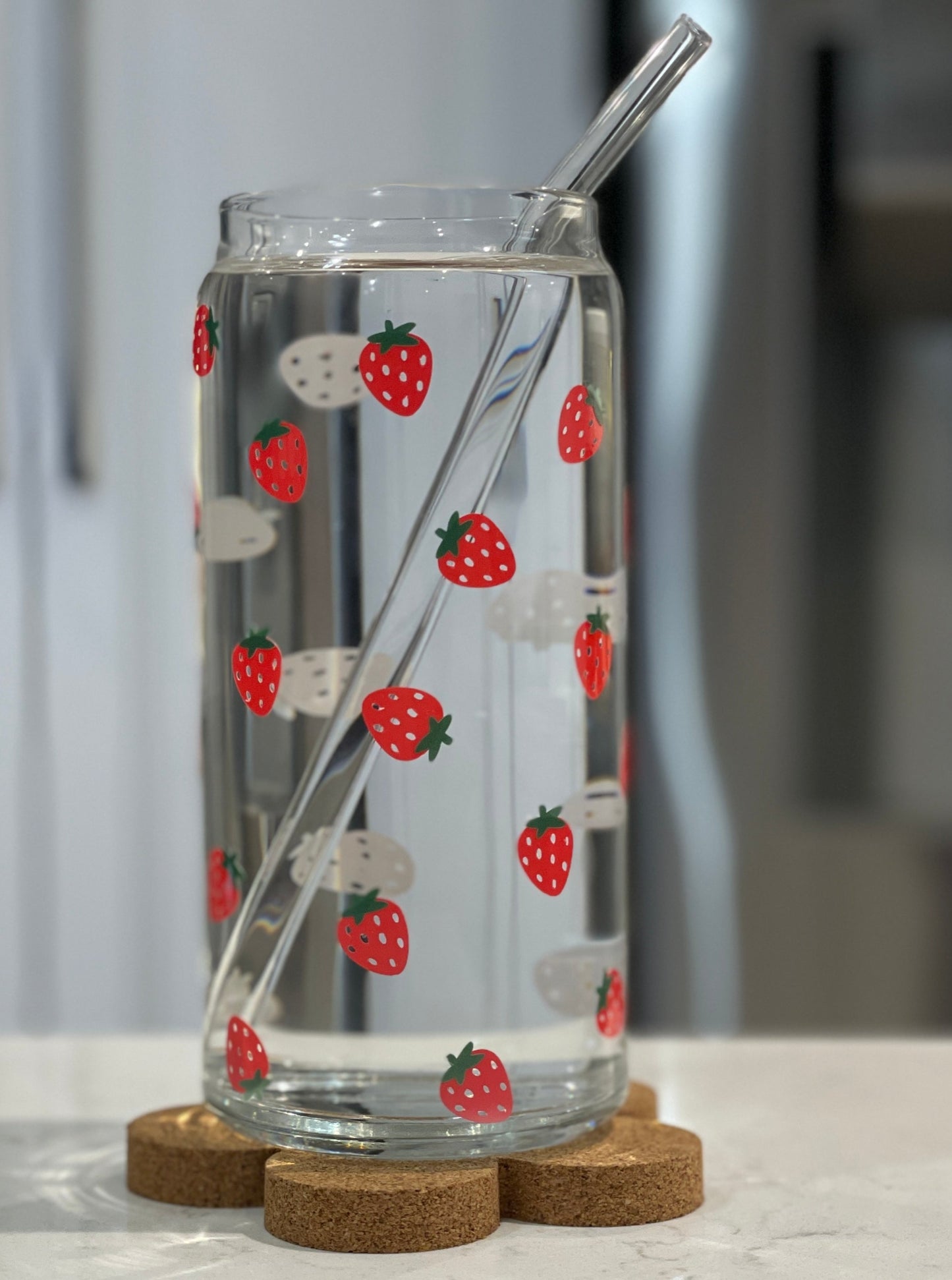 20 oz Libbey Glass - Field of Strawberries (Cold Colour Changing Vinyl)