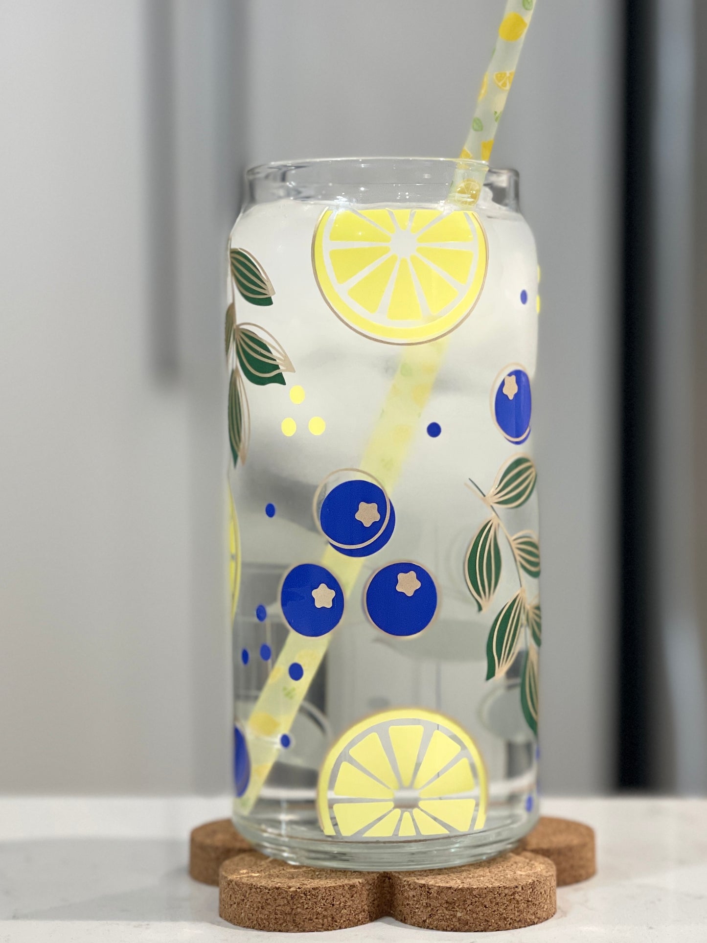 20oz Libbey Can Glass - Lemons and Blueberries (Colour Changing)