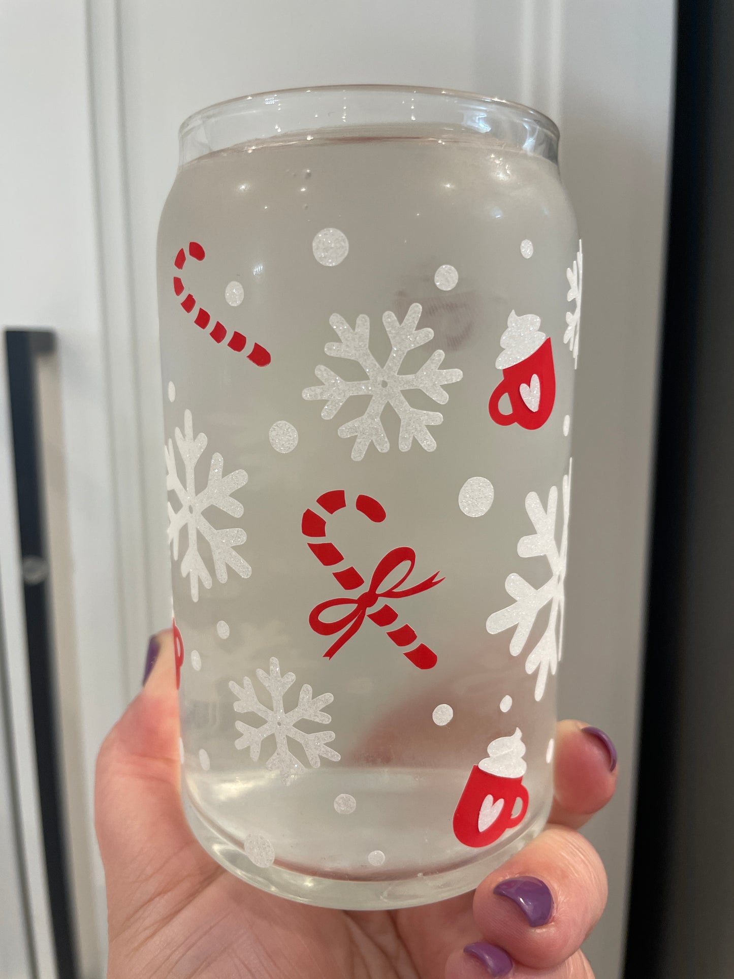 16oz Snowflakes and Candy Canes Colour Changing